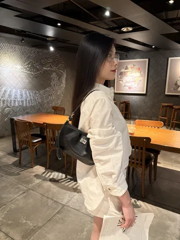 Women's Genuine Leather Underarm Bag Fashion Top Handle Shoulder Bag Minimalist Casual Mini Motorcycle Bag With Metal Lock Buckle