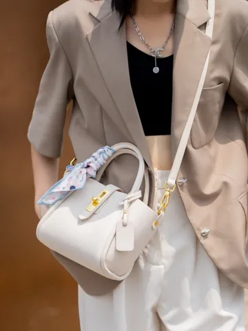 Women Genuine Leather Bucket Bag Fashion Casual Top Handle Handbag Classic Urban Minimalist Tote Bag With Scarf