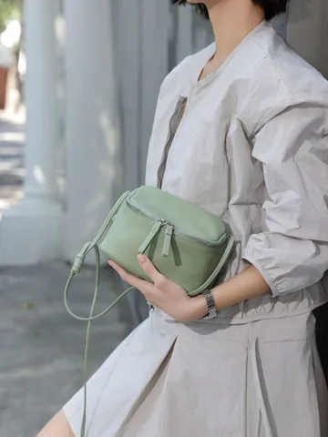 Genuine Leather Crossbody Bag For Women Mini Lunch Box Bag Simple Top Layer Cowhide Shoulder Phone Bag Daily Commuting Travel Handbag