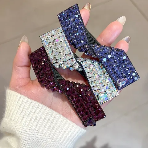 Barrette à Cheveux Élégante en Alliage de Zinc avec Nœud Papillon Torsadé et Strass Épingle à Cheveux à Ressort en Cœur de Cristal pour Femme