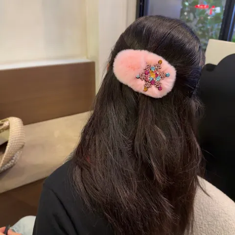 Pince à Cheveux Étoile de Mer Flocon de Neige en Alliage Strass Douce Épingle en Peluche Élégante Pince Bb Latérale Accessoires Cheveux Femmes