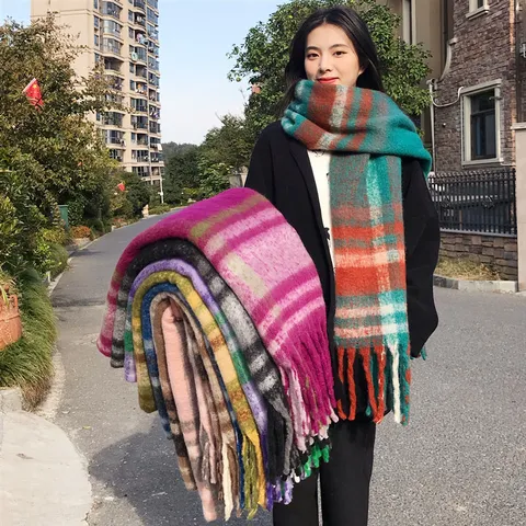 Winter Warm Plaid Tassel Scarf Thickened Imitation Cashmere Long Shawl Women Fashion Classic Checkered Winter Neck Scarf
