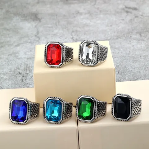 Vintage Stainless Steel Men Ring Faceted Rhinestone Solitaire Ring With Plaid Woven Pattern Hip Hop Punk Unisex Band Ring Jewelry Gift