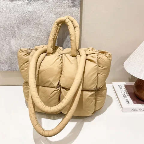 Women Winter Puffer Tote Bag Large Capacity Quilted Puffy Handbag Casual Soft Shoulder Bag Down Cotton Crossbody Bag