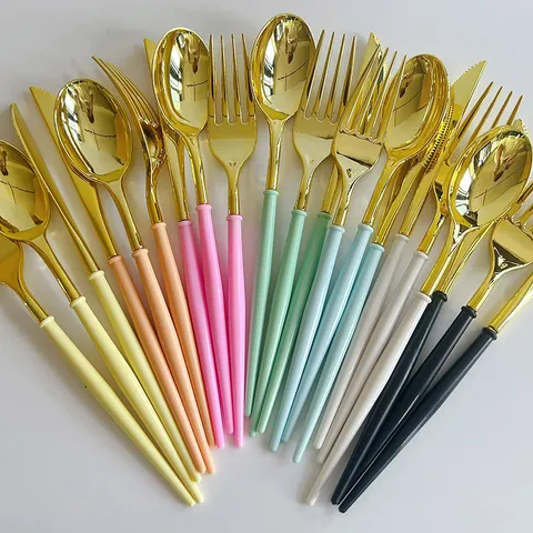 Wegwerp Plastic Verguld Bestekset Gekleurd Handvat Mes Vork Lepel Voor Kinderen Verjaardag Feest Servies Eetbenodigdheden