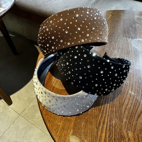 Modieuze Strass Haarband Voor Dames Brede Rand Hoge Bovenkant Hoofdband Glitter Effen Kleur Sprankelende Haaraccessoires Dagelijkse Hoofddeksels