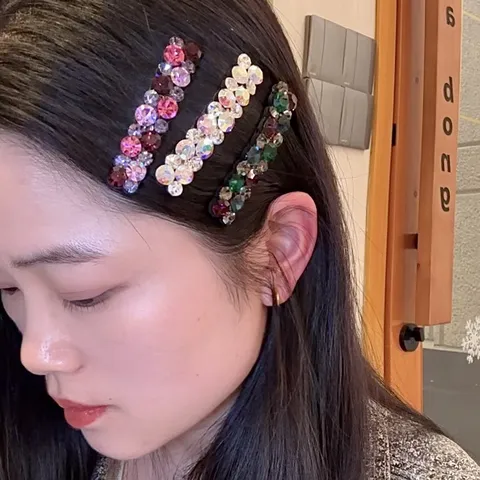 Élégante Pince à Cheveux en Alliage avec Strass Épingle à Cheveux Brillante Bord Étroit Barrette Latérale Délicate Coiffure Tendance Accessoires Mode pour Femmes