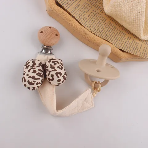 Leopard Print Bowknot Baby Pacifier Clip Silicone Anti-Drop Toy Holder Strap Wooden Clasp Infants Toddlers Toy Accessories Strap