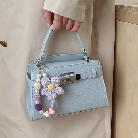 Women's Retro Crocodile Pattern PU Leather Crossbody Bag Top Handle Shoulder Bag with Metal Lock and Pendant Purse