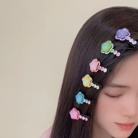 Pince à Cheveux Étoile Fleur en Cristal Artificiel Doux Romantique Strass Bec de Canard Clip Mignon Épingle Latérale pour Filles Femmes Accessoires de Cheveux