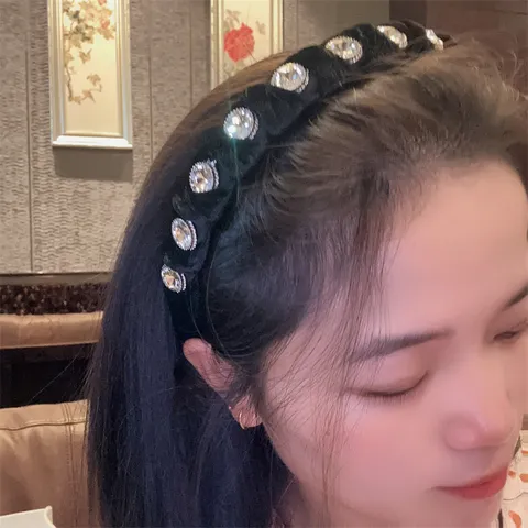 Vintage Elegant Fluweel Gewikkeld Strass Haarband Gevoerd High Top Hepburn Stijl Zwart Effen Kleur Haaraccessoires Voor Vrouwen Feest Dagelijks
