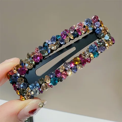 Süße Legierung Strass Herz Haarspange Koreanische Geometrische Hohl Pony Seiten Haarnadeln Mehrfarbig Kristall Kopfschmuck Für Frauen Alltag