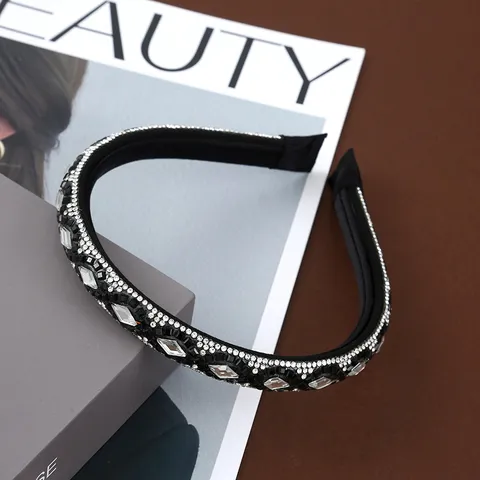 Rhinestone Crystal Diamond Paved Metal Base Headband Vintage Geometric Fashion Hair Hoop Hair Accessories For Women Daily