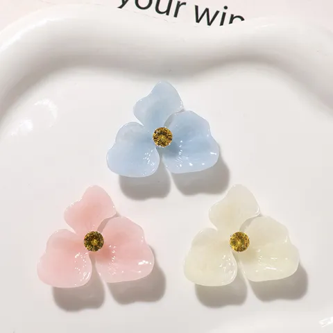 Breloques de Fleurs en Résine avec Strass Incrustés Accessoires de Fabrication de Boucles d'Oreilles DIY Pièces de Pinces à Cheveux Perles de Fleurs à Trois Pétales
