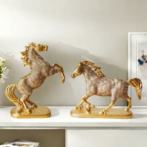 Resin Horse Figurine Success Running Horse Statue Sculpture Home Decor Wine Cabinet Office Porch Ornament New Chinese Style