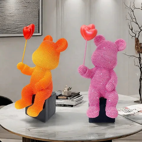 Modern European Style Heart Balloon Bear Resin Ornament Cute Desktop Figurine Home Decor Resin Craft Sculpture Gift