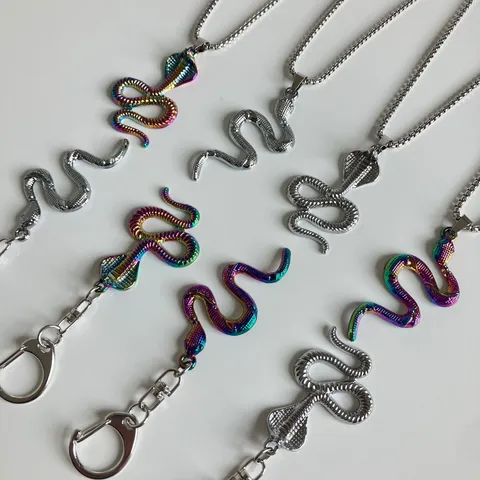Punk Metal Kobra Schlüsselanhänger Anhänger Legierung Kreative Tier Schlüsselring Silber Bunt Herren Schmuck