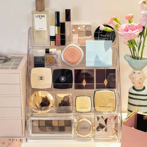 Clear Acrylic Makeup Organizer Trapezoid Tiered Cosmetic Storage Display Stand Lipstick Eyeshadow Palette Holder