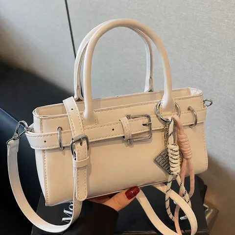 Large Capacity PU Leather Shoulder Bag For Women Fashion Retro Versatile Casual Underarm Bag Niche Design Tote Bag