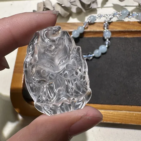 Collana Con Ciondolo a Volpe in Cristallo Bianco Naturale Fatto a Mano Catena Maglione Gioielli in Cristallo Accessorio Moda Regalo Per Donne