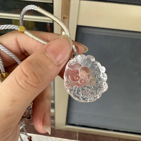 Collana con Ciondolo Volpe in Cristallo Bianco Naturale Gioiello Intagliato in Pietra Preziosa Stile Cinese Regalo