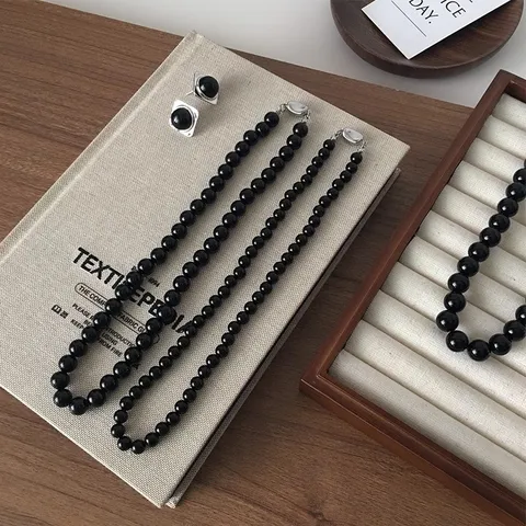 Collana di Perle in Agata Nera Gotica Per Donne Vintage Di Nicchia Fatta A Mano Catena Corta per Clavicola Gioielli di Moda Regalo