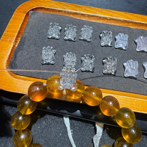 Ciondoli DIY Coniglietto in Cristallo Naturale Accessori per Creazione Gioielli in Cristallo Simpatico Animale Ciondolo Componente Braccialetto con Perline