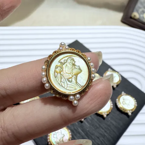Ciondolo in Perla Naturale Madreperla Lega Placcato Oro Argento Creazione Gioielli Fai da Te Ciondolo Fascino Per Bracciale Collana
