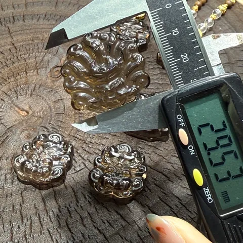 Collana con Ciondolo a Volpe in Cristallo di Quarzo Naturale Gioiello con Ciondolo a Forma di Animale Grazioso Elegante Regalo per Donne