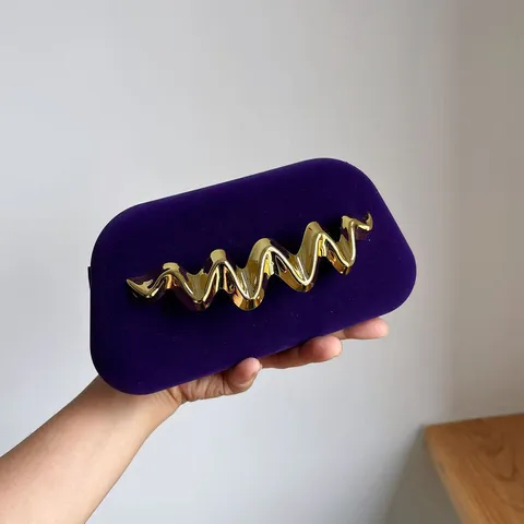 Französische Mode Luxus Matte Textur Box Tasche Damen Elegante Metall Welle Clutch Umhängetasche Kette Schultertasche Samt Handtasche