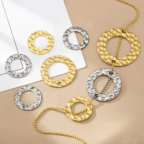 Acero Inoxidable 304 Chapado en Oro 18K Estampado Arrugado Doble Agujero Redondo Disco Colgante DIY Pulsera Collar Hallazgos