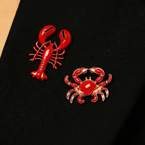 European American Beach Ocean Resort Style Zinc Alloy Drip Oil Red Lobster Crab Animal Brooch Pin Fashion Jewelry Gift