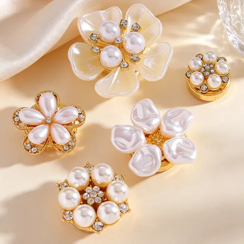 Copper Artificial Pearl Rhinestone Floral Cufflinks Minimalist Light Luxury Shirt Collar Pins Decorative Buttons