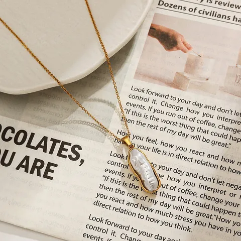 French Style Stainless Steel Necklace 18K Gold Plated Irregular Artificial Pearl Pendant Geometric Adjustable Chain Jewelry