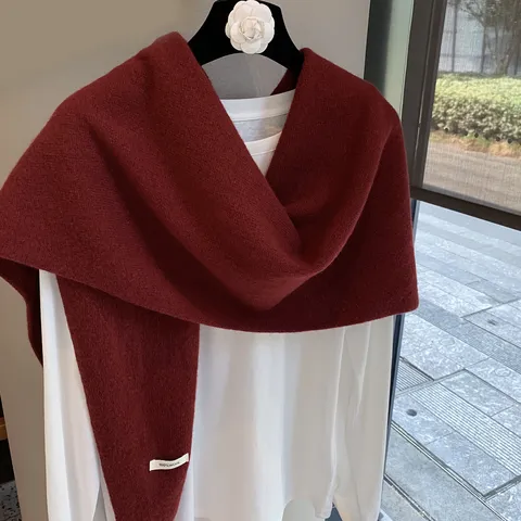 Chal de lana australiana pura para mujer color sólido bufanda de invierno cálida bufanda envolvente de punto suave minimalista accesorios de moda diarios