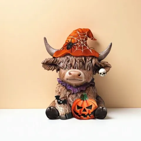 Halloween Highland Cow Figurine Resin Cute Witch Hat Pumpkin Spider Design Ornament Office Home Desktop Festive Table Decor Gift