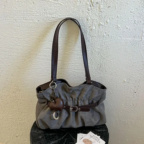 Women Retro Pleated Shoulder Underarm Bag Korean Style PU Leather Tote Bag With Heart Pendant Belt Decor Handbag Casual Travel