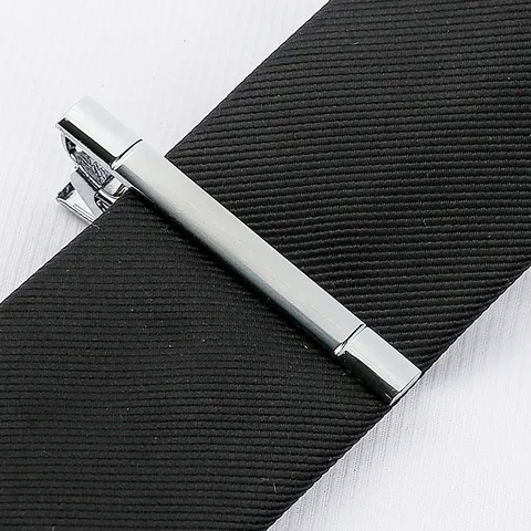 Herren Business Metall Krawattenklammer Pfeil Geometrische Form Galvanisierte Legierung Krawattenspange Hochzeit Mode Accessoires