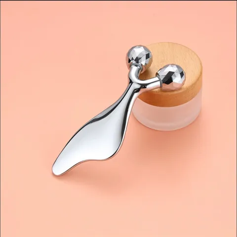 Zinc Alloy Facial Roller Massager Manual Heart Shaped Dual Bead Lifting Beauty Bar For Face Skincare Tool