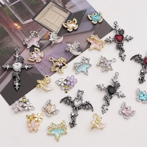 Legierung Strass Harz Verträumte Schmetterling Stern Mond Kreuz Charms Für DIY Halskette Schmuckherstellung Anhänger Zubehör Handgemachte Zubehör