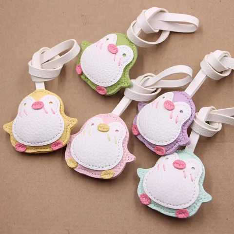 Adorno de Bolso de Pingüino Bebé de Cuero Hecho a Mano Lindo Colgante de Animal Llavero para Mochila Equipaje Accesorios de Ropa Regalo de Moda