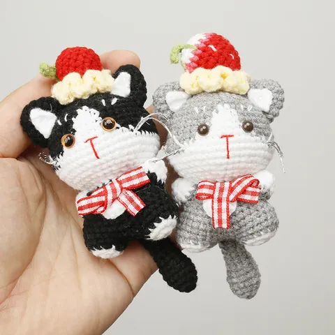 Porte-clés Poupée Chat au Crochet en Coton Fait Main Pendentif Sac Animaux Mignon Ornement pour Femmes Cadeau