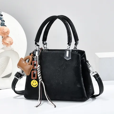Damen Mode PU Leder Handtasche Lässige Pendler Umhängetasche Mit Stilvoller Anhänger Dekoration Für Den Täglichen Gebrauch