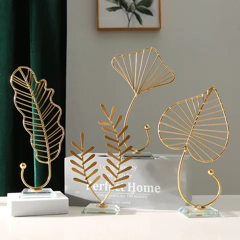 Nordique Léger Luxe Fer Ginkgo Feuille Ornements Moderne Minimaliste Salon TV Meuble Bureau Or Ornements Plante Table Décoration Artisanat
