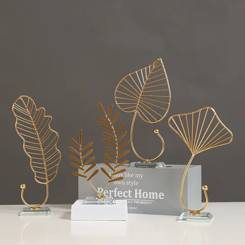 Nordique Léger Luxe Fer Ginkgo Feuille Ornements Moderne Minimaliste Salon TV Meuble Bureau Or Ornements Plante Table Décoration Artisanat