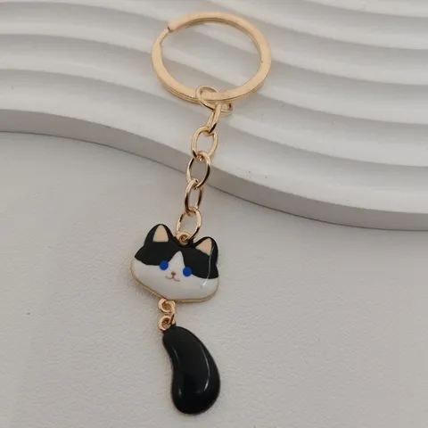 Creative Metal Cartoon Big Face Cat Keychain Pendant Cute Zinc Alloy Enamel Cat Head and Striped Tail Bag Hanging Accessory