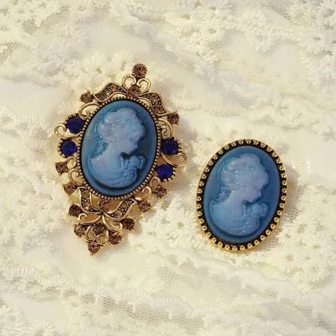 Vintage Cameo Portrait Brooch Pin Set Palace Retro Rhinestone Alloy Brooches For Women Clothing Coat Accessories