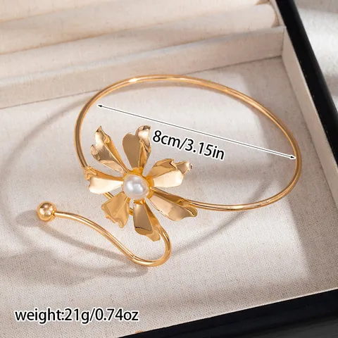 Minimalistiko Epitexio Brachiolio Epitexio Anoihto Mansteta Kardia Petalouda Margarita Stras Moda Gynaikeia