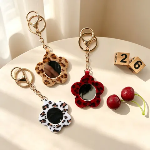 Porte-clés Mini Miroir de Maquillage Fleur Imprimé Léopard en Peluche Charm de Sac Mignon Style Ins Pendentif Miroir de Poche Portable