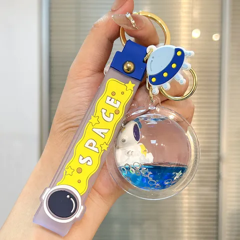 Cute Quicksand Liquid Bottle Keychain Astronaut Bubble Tea Bag Pendant Acrylic Key Chain Ring For Women Gifts